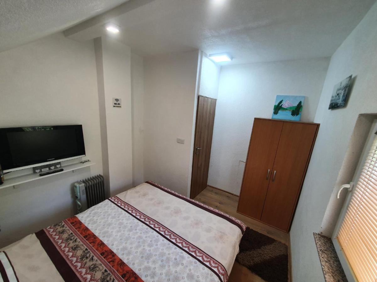 House Apartment Azra Saraievo Exterior foto